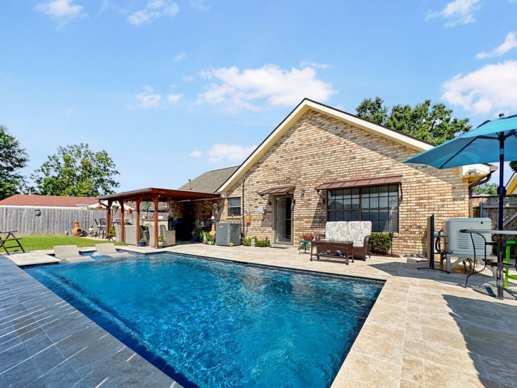 Dream Backyard with Custom Pool Designs
